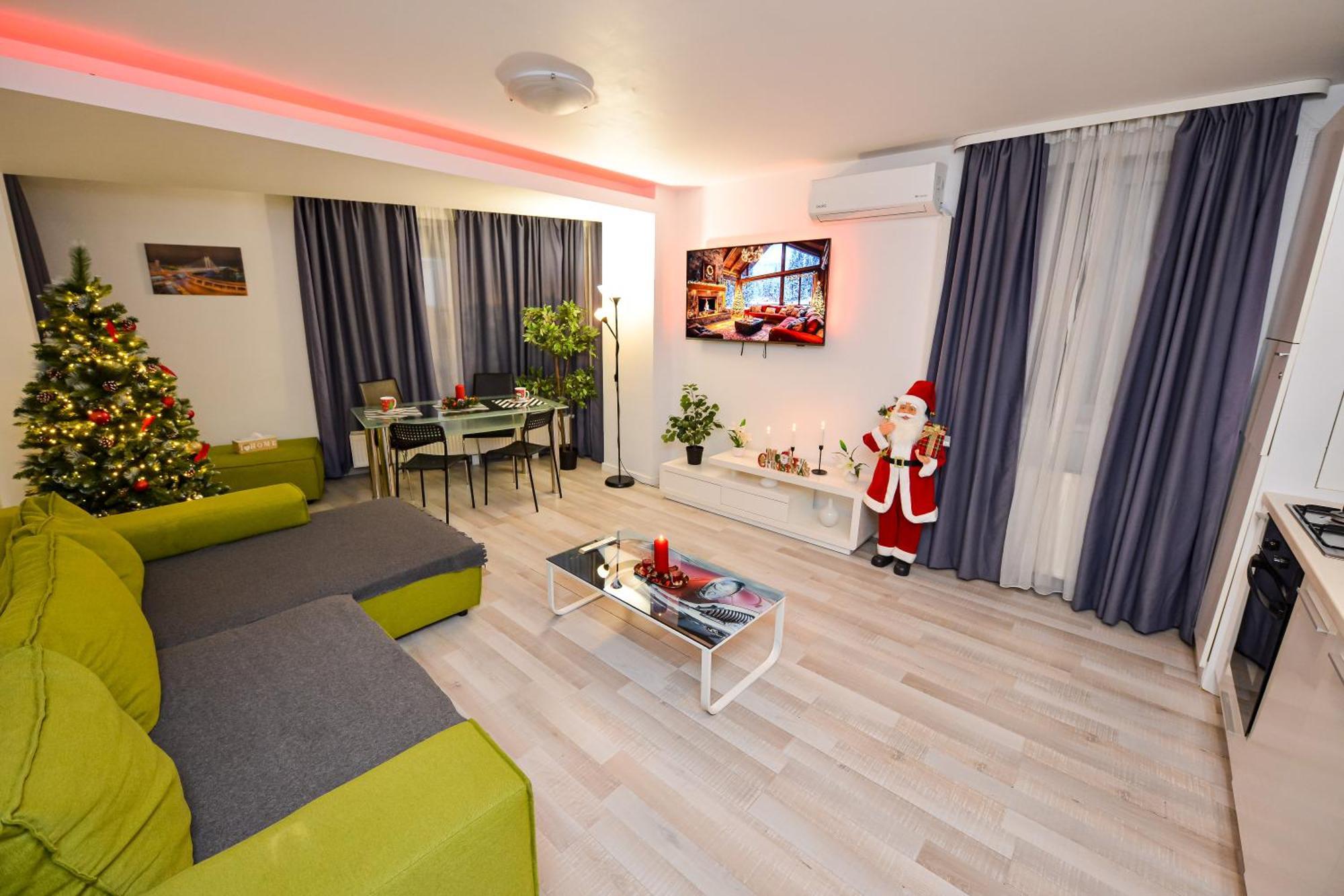 City Center Suite With Terrace Bucureşti Ngoại thất bức ảnh