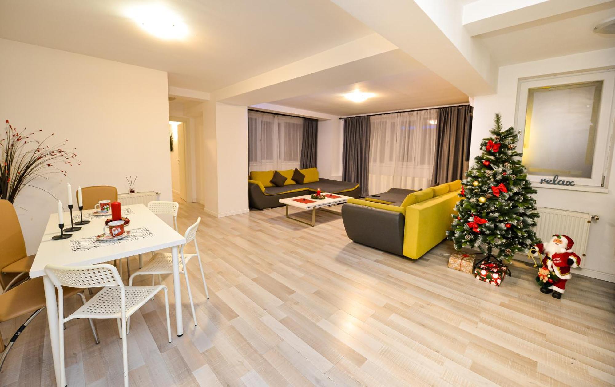 City Center Suite With Terrace Bucureşti Ngoại thất bức ảnh