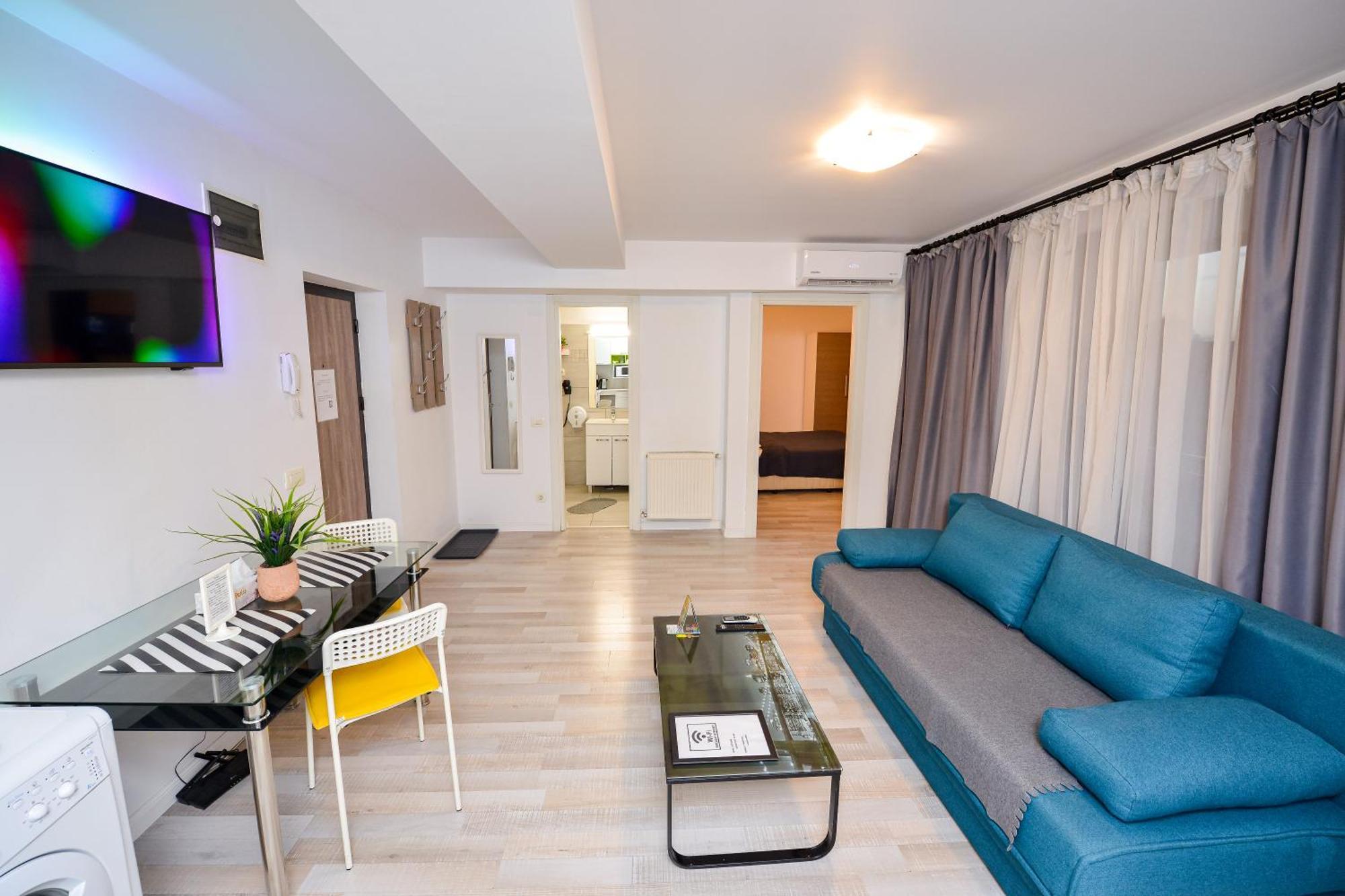 City Center Suite With Terrace Bucureşti Ngoại thất bức ảnh