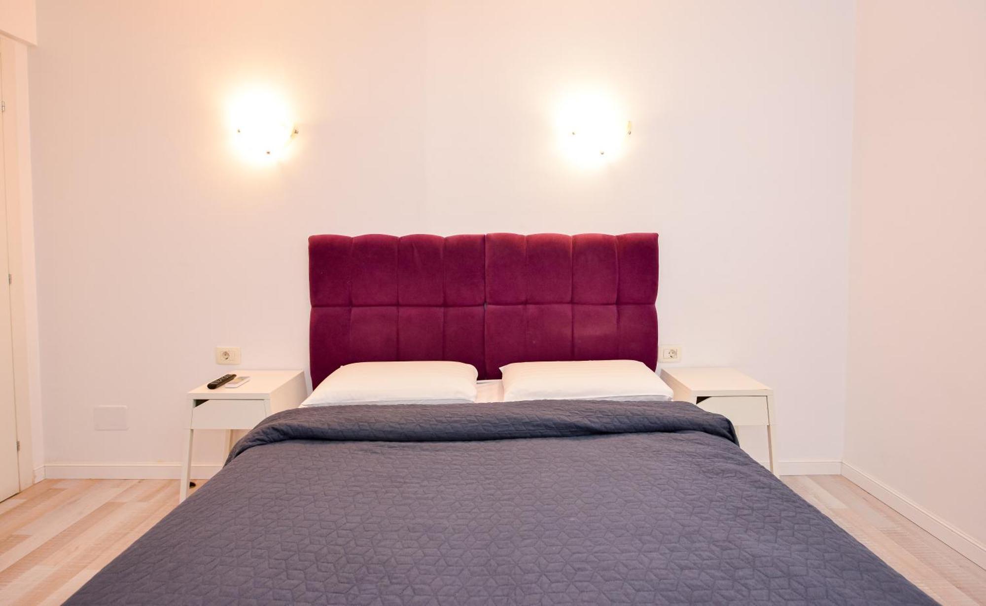 City Center Suite With Terrace Bucureşti Ngoại thất bức ảnh
